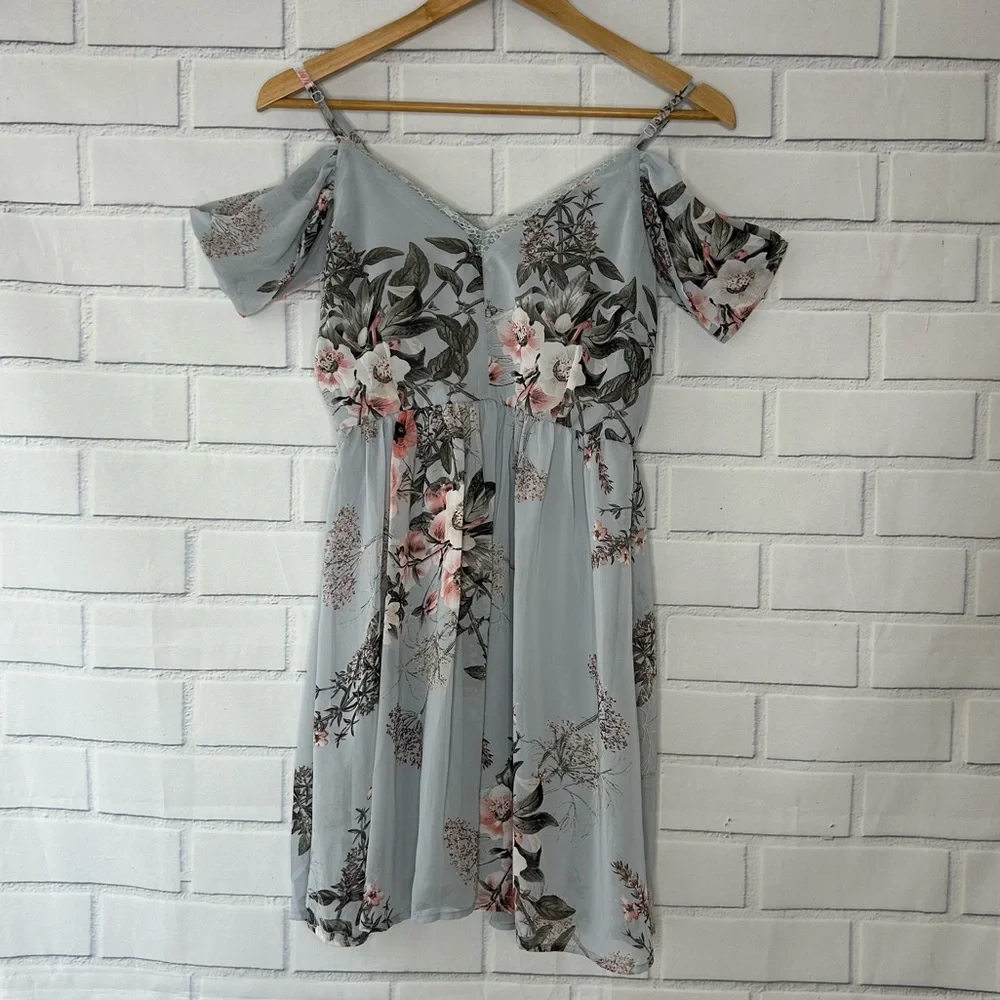 Lulu's Verona Off The Shoulder Dress Blue Floral size extra small - Picture 2 of 11